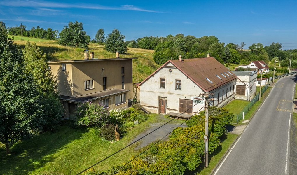 Prodej domu 250 m² s pozemkem 3 692 m², Heřmanice – náhled fotky 6