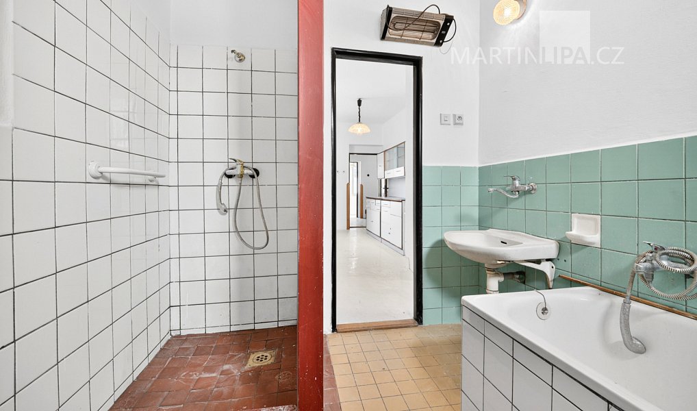 Prodej domu 274 m² s pozemkem 1 290 m², Senomaty – náhled fotky 15