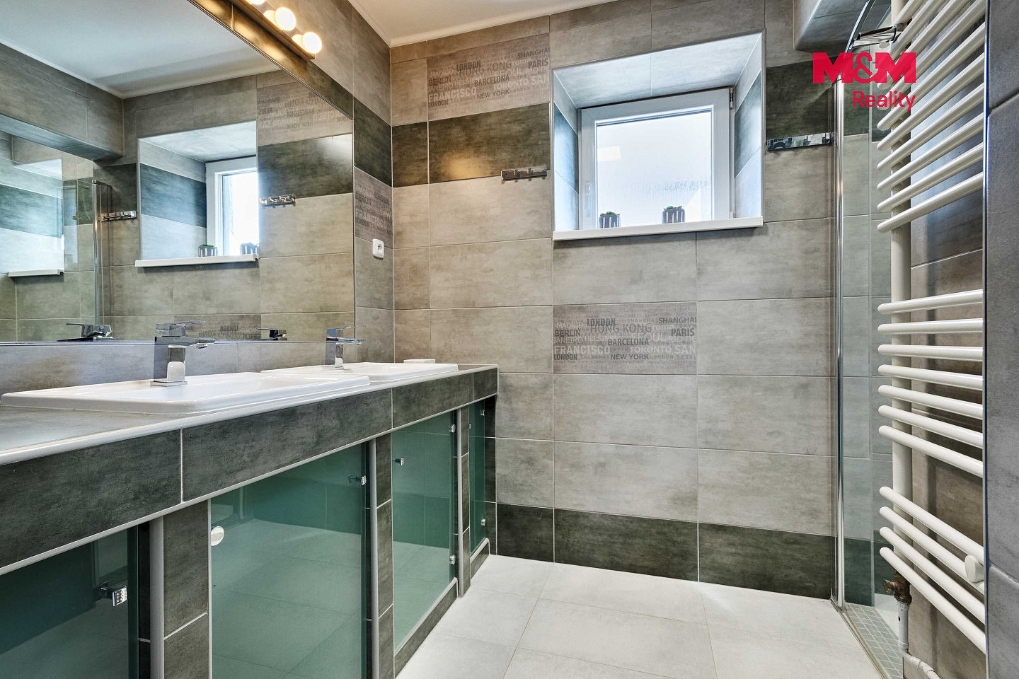 Prodej domu 303 m² s pozemkem 924 m² – fotografie 5