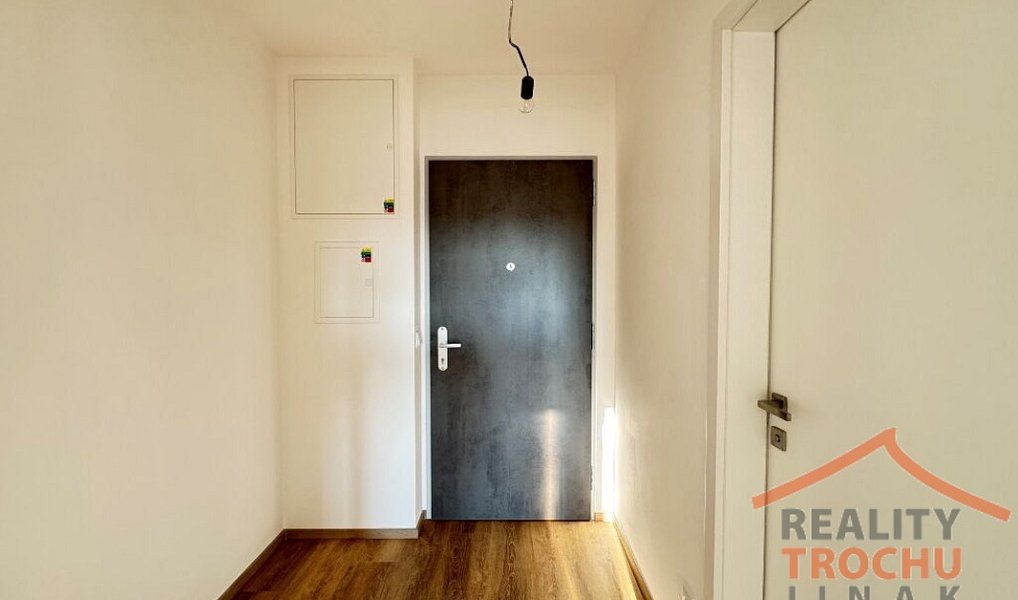 Prodej bytu 2+kk 44 m², Hradec Králové – náhled fotky 9