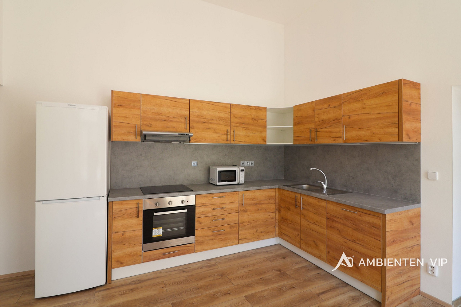 Pronájem bytu 4+kk 94 m² – fotografie 5