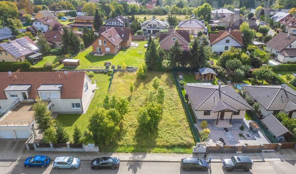 Prodej pozemku, 745 m², Praha-západ, Jesenice