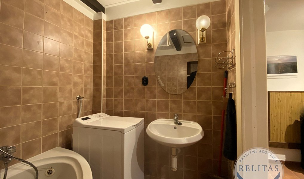 Prodej bytu 1+1 34 m², Praha – náhled fotky 11