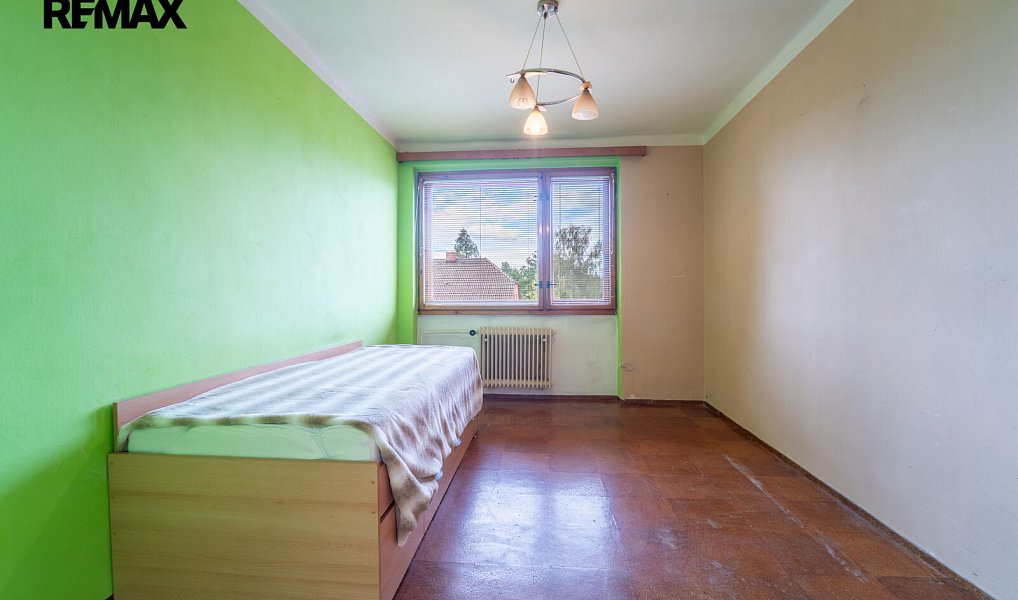 Prodej domu 234 m² s pozemkem 999 m², Týnec nad Labem – náhled fotky 18