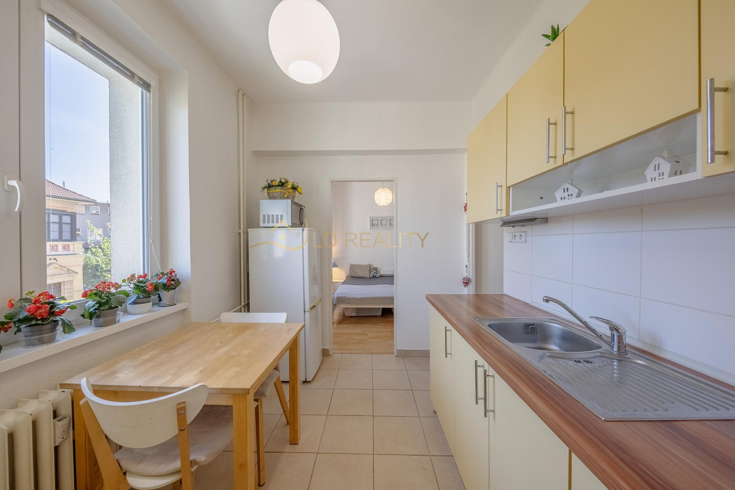 Prodej bytu 2+1 51 m² — photo 2