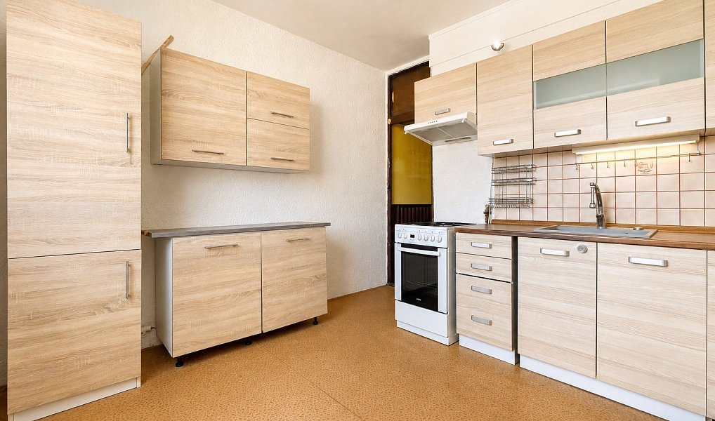 Prodej bytu 3+1 72 m², Jirkov – náhled fotky 2