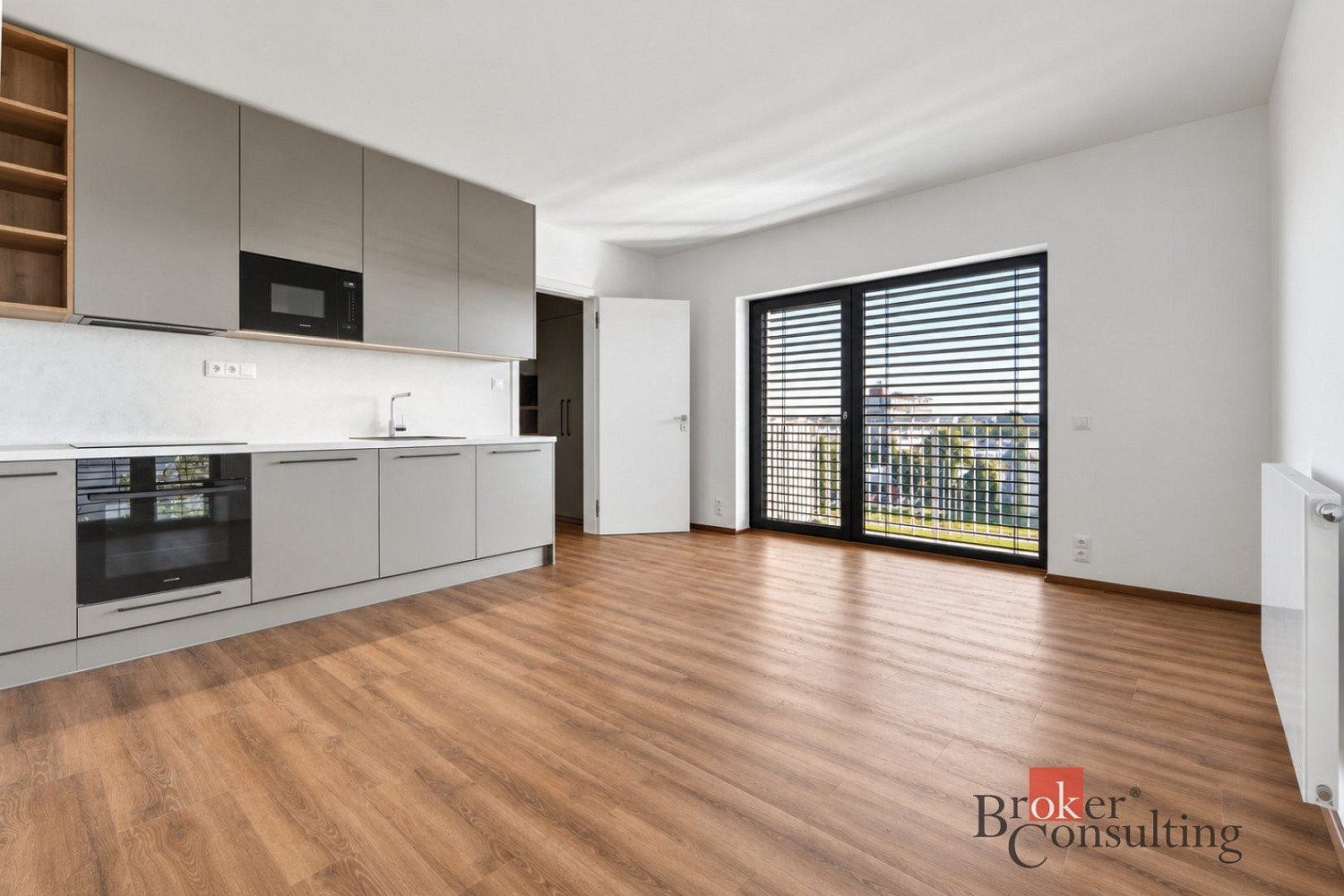 Pronájem bytu 1+kk 32 m²