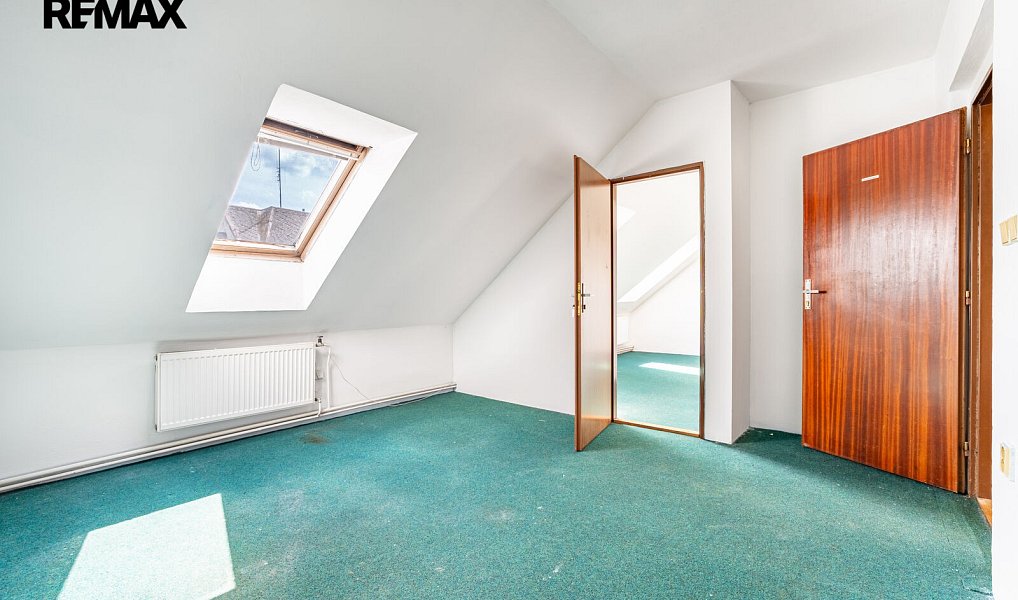 Prodej domu 342 m² s pozemkem 257 m², Jihlava – náhled fotky 17