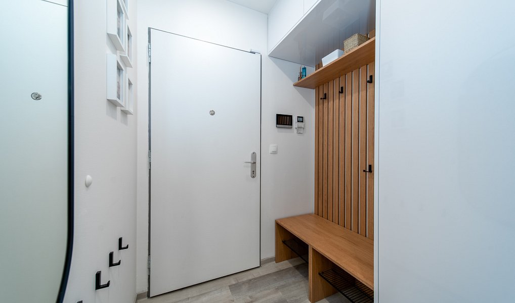 Prodej bytu 4+kk 144 m², Praha – náhled fotky 14
