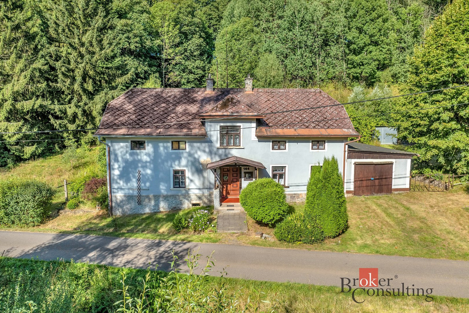 Prodej domu 145 m² s pozemkem 2 552 m²