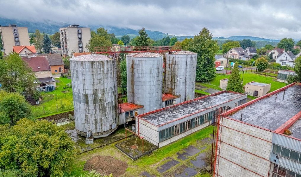 Prodej výrobních prostor 852 m², Nové Město pod Smrkem – náhled fotky 24