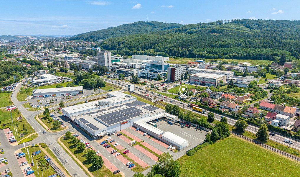 Prodej komerčního pozemku 724 m², Zlín – náhled fotky 4