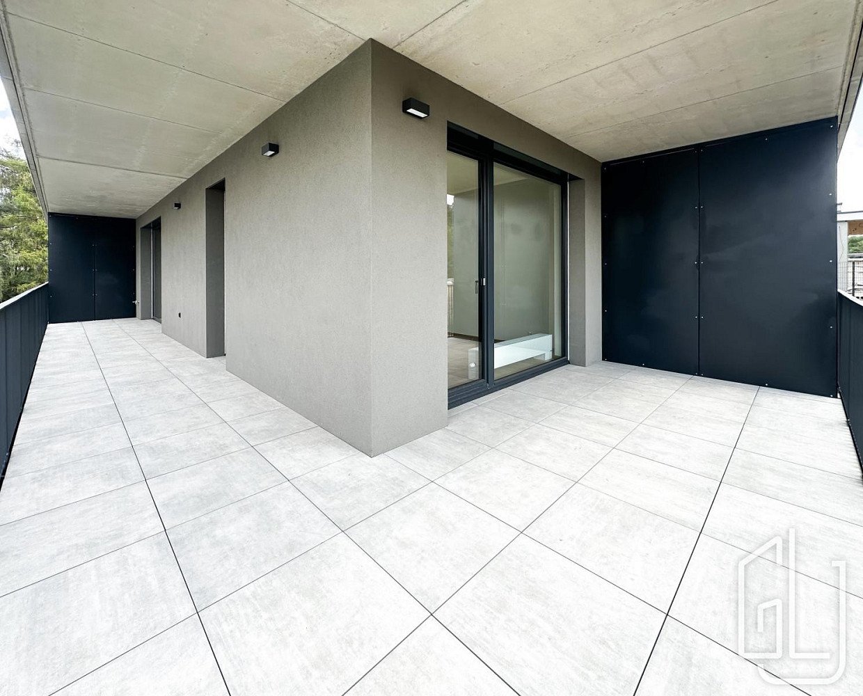 Pronájem bytu 2+kk 54 m² — photo 3