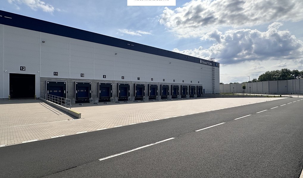 Pronájem výrobních prostor 18 200 m², Tuřany – náhled fotky 4