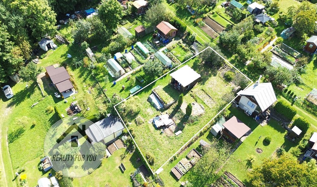 Prodej zahrady 400 m², Semily – náhled fotky 2