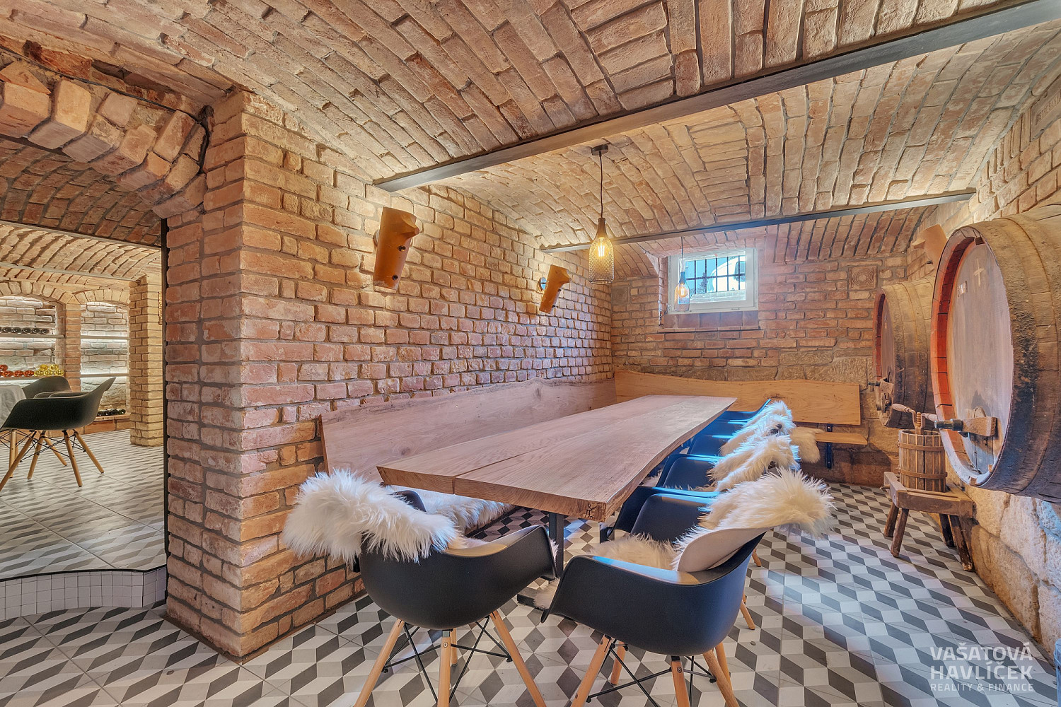 Pronájem obchodních prostor 171 m² – fotografie 4