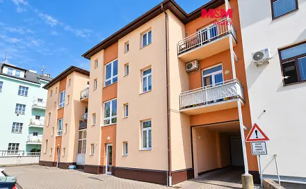 Pronájem bytu 2+kk 64 m²