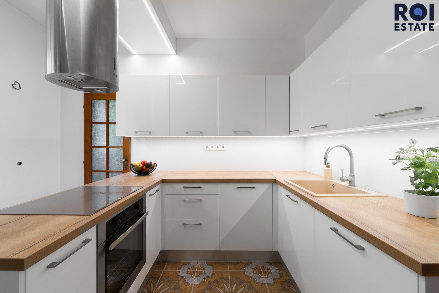 Prodej domu 385 m² s pozemkem 3 509 m² – fotografie 3