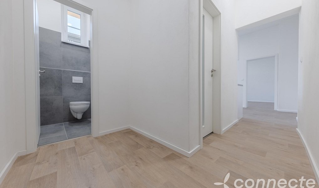 Pronájem bytu 2+kk 41 m², Přerov – náhled fotky 5