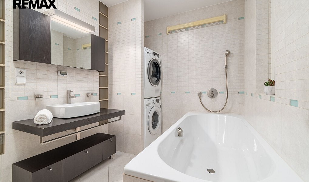 Prodej bytu 3+kk 107 m², Praha – náhled fotky 13