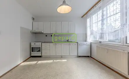 Pronájem bytu 4+1 84 m²