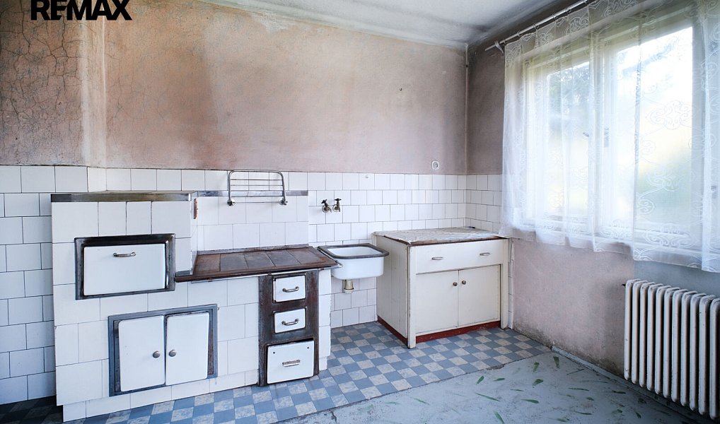 Prodej domu 150 m² s pozemkem 1 616 m², Komorní Lhotka – náhled fotky 3