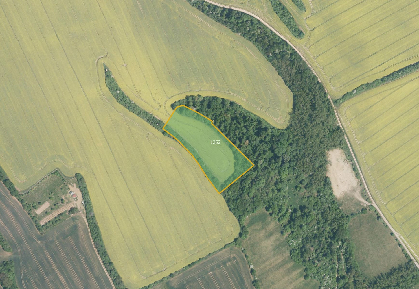 Prodej pole 15 472 m² — photo 2