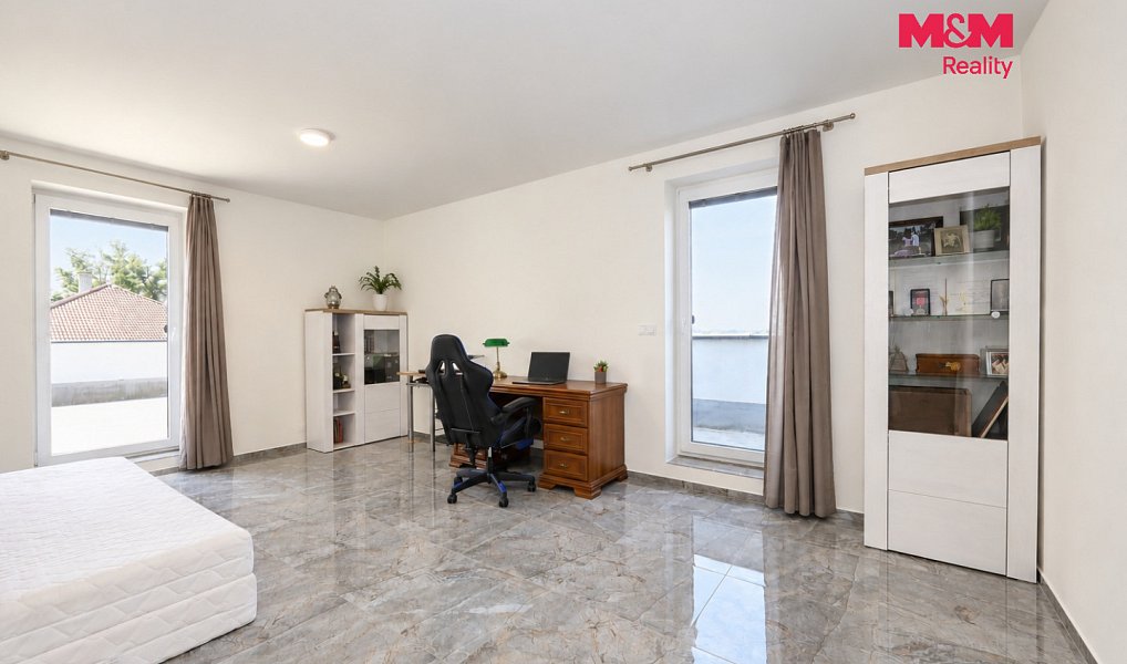 Prodej domu 238 m² s pozemkem 926 m², Havlíčkův Brod – náhled fotky 5