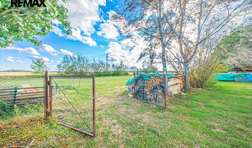 Prodej domu 271 m² s pozemkem 3 206 m², Hrachoviště – náhled fotky 41