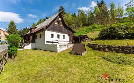 Prodej domu 214 m² s pozemkem 3 028 m², Lučany nad Nisou - Jindřichov, okres Jablonec nad Nisou
