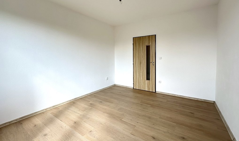 Prodej bytu 3+1 75 m², Pavlov – náhled fotky 17