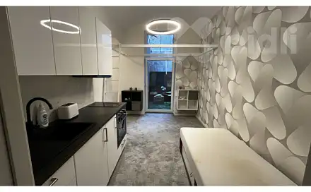 Prodej bytu 1+kk 19 m², Roháčova, Praha 3 - Žižkov