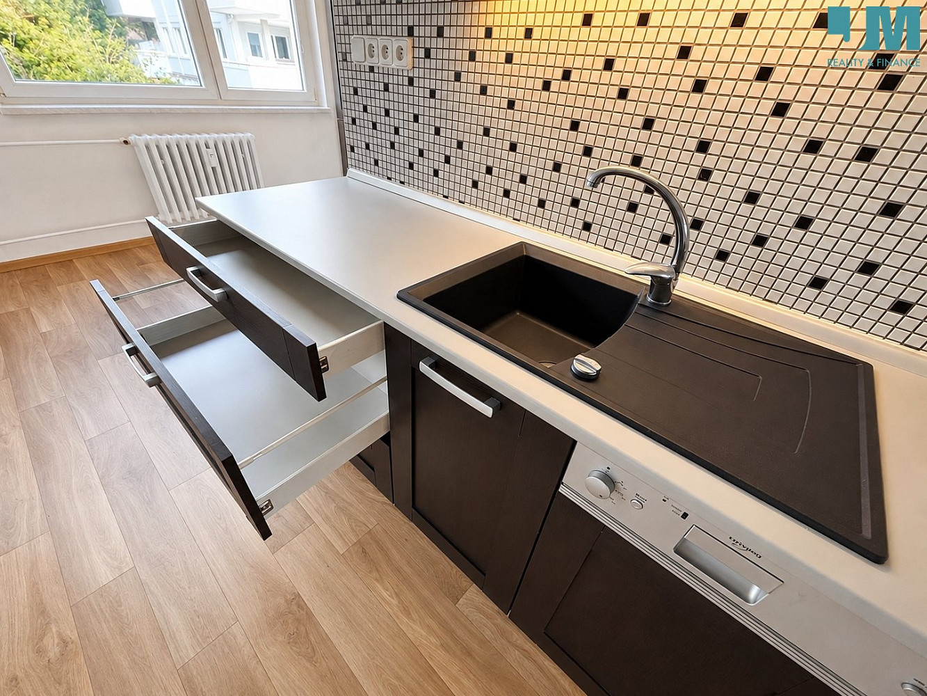 Prodej bytu 3+1 75 m² – fotografie 2