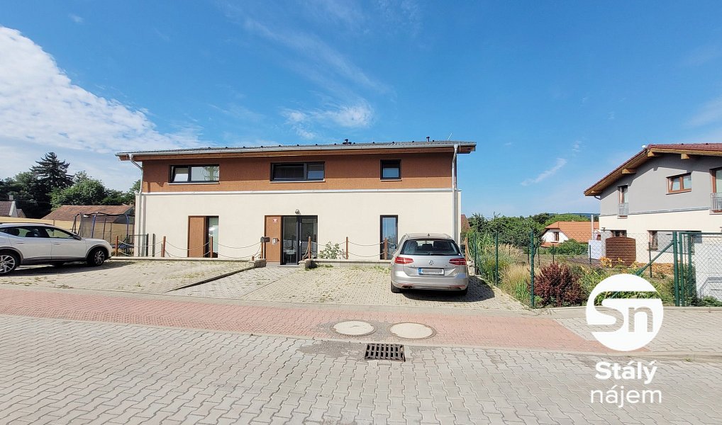 Pronájem bytu 3+kk 78 m², Svinaře – náhled fotky 25
