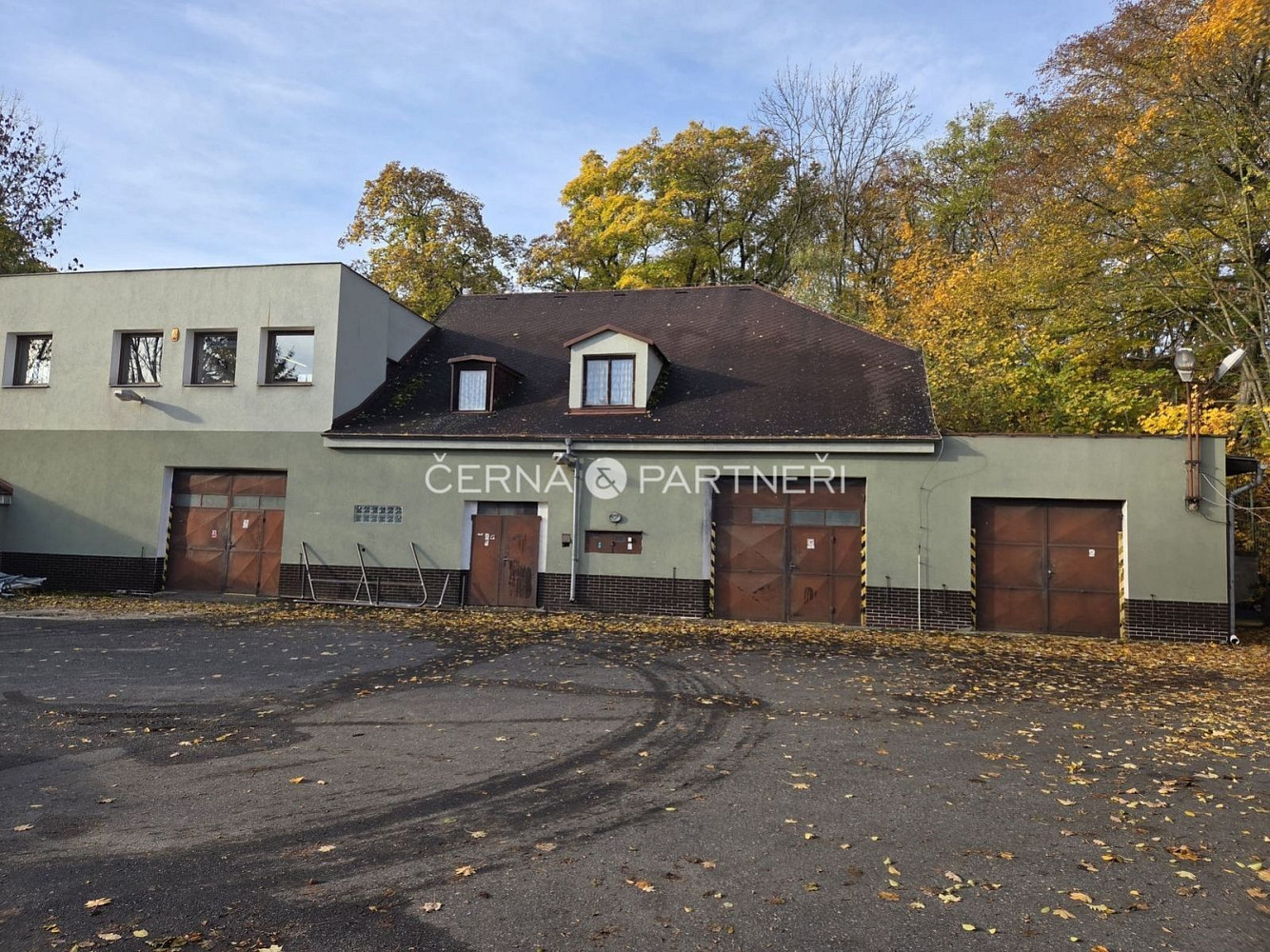 Prodej výrobních prostor 1 500 m² — photo 3