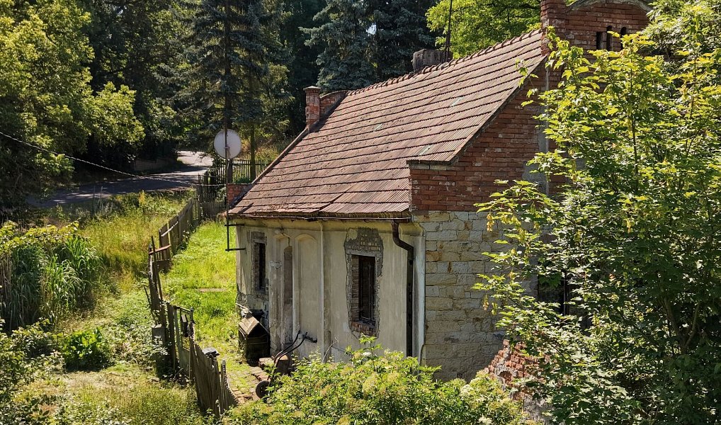 Prodej domu 90 m² s pozemkem 1 752 m², Holedeč – náhled fotky 10