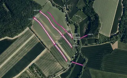 Prodej pole 9 240 m², Kroměříž - Zlámanka