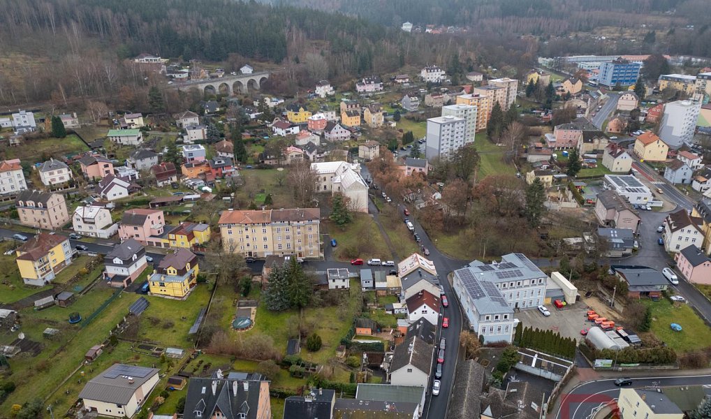 Prodej domu 290 m² s pozemkem 1 076 m², Karlovy Vary – náhled fotky 42