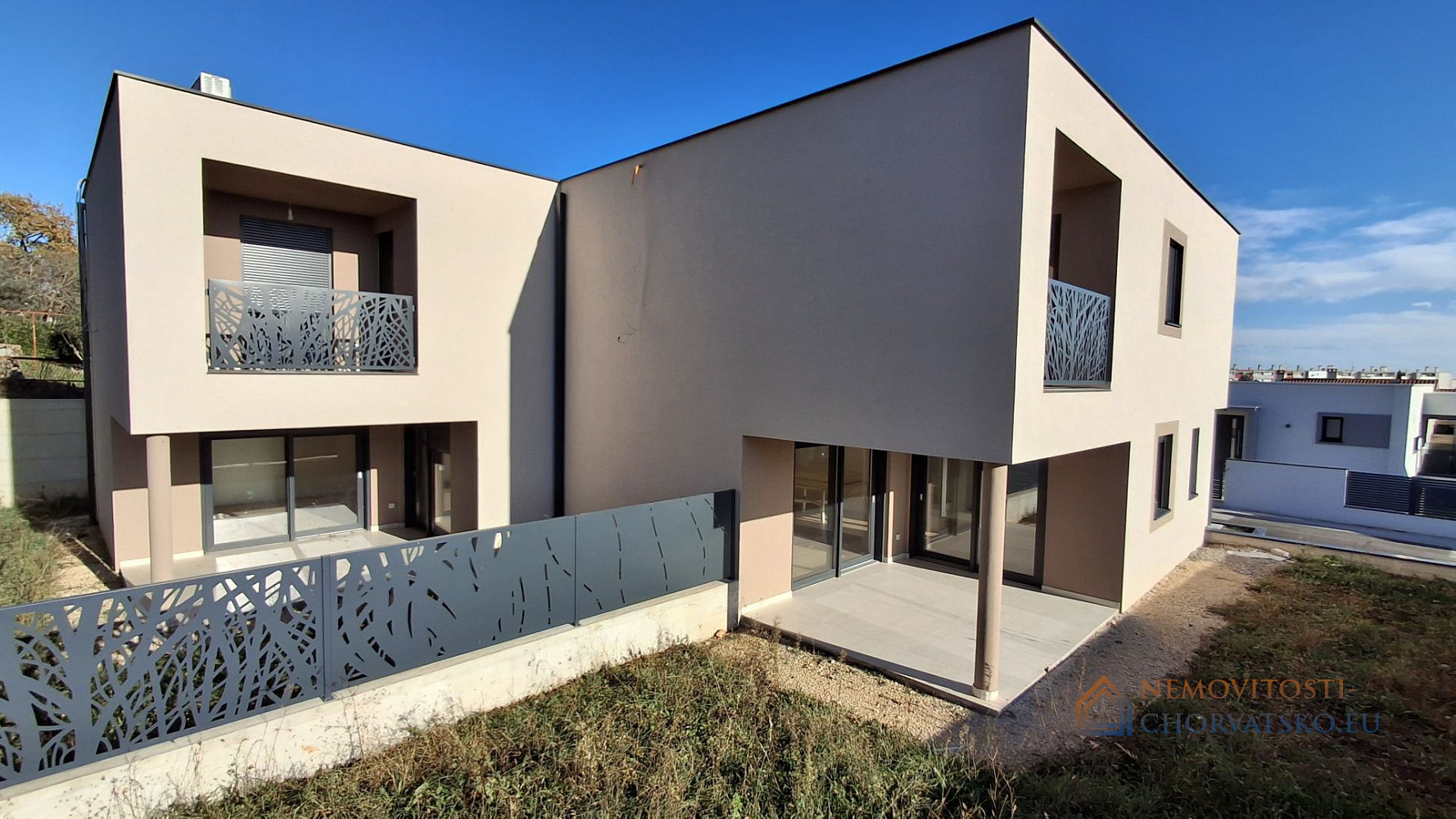Prodej domu 136 m² s pozemkem 250 m² - Ansicht 3