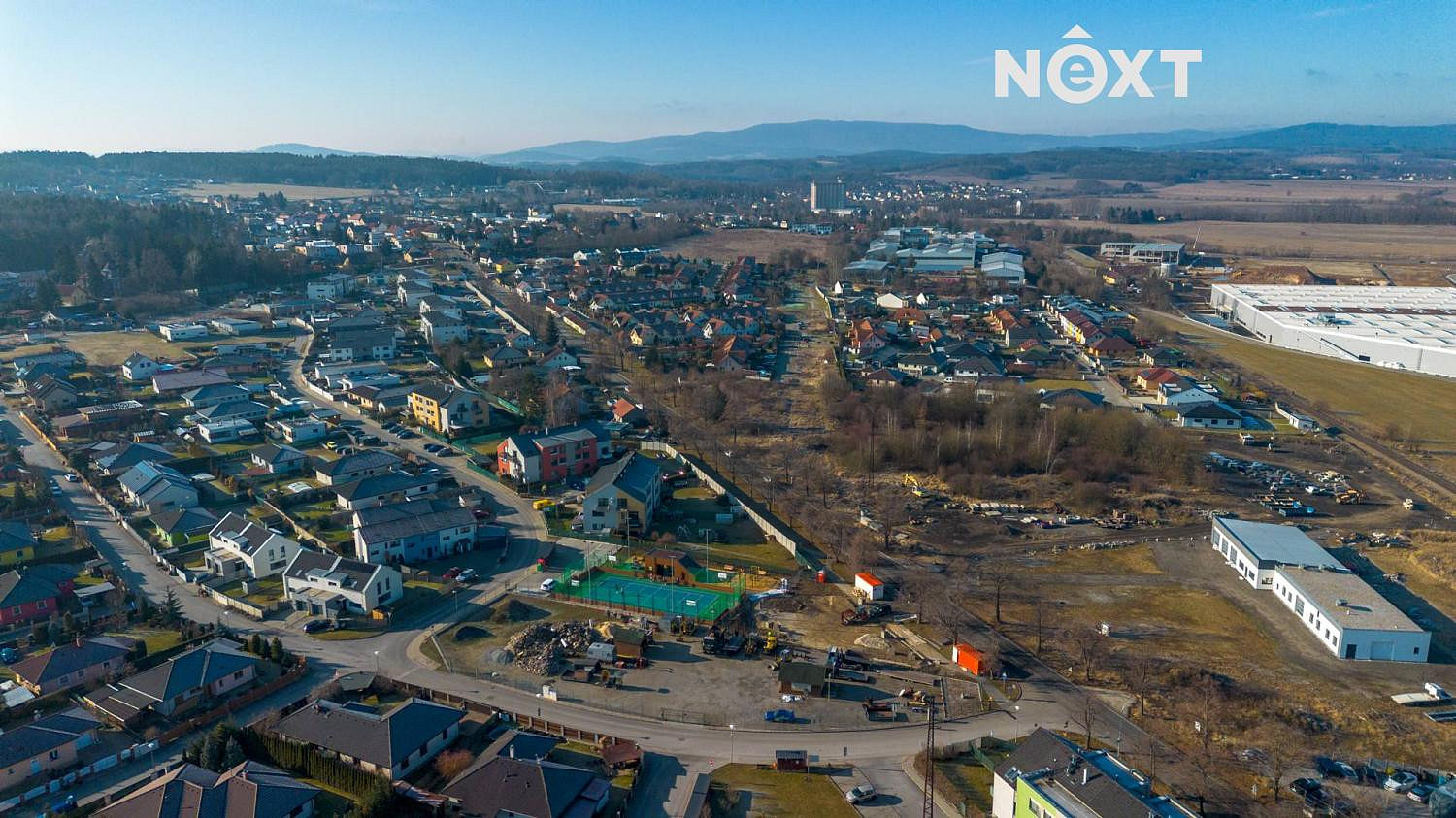 Prodej stavebního pozemku 2 337 m² — photo 4