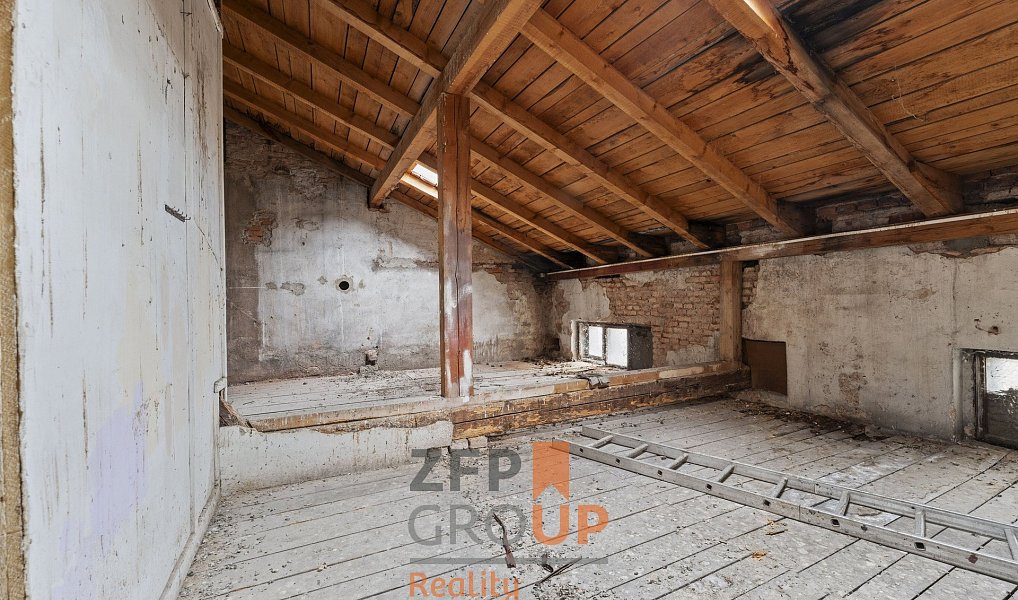 Prodej domu 1 200 m² s pozemkem 381 m², Náchod – náhled fotky 30