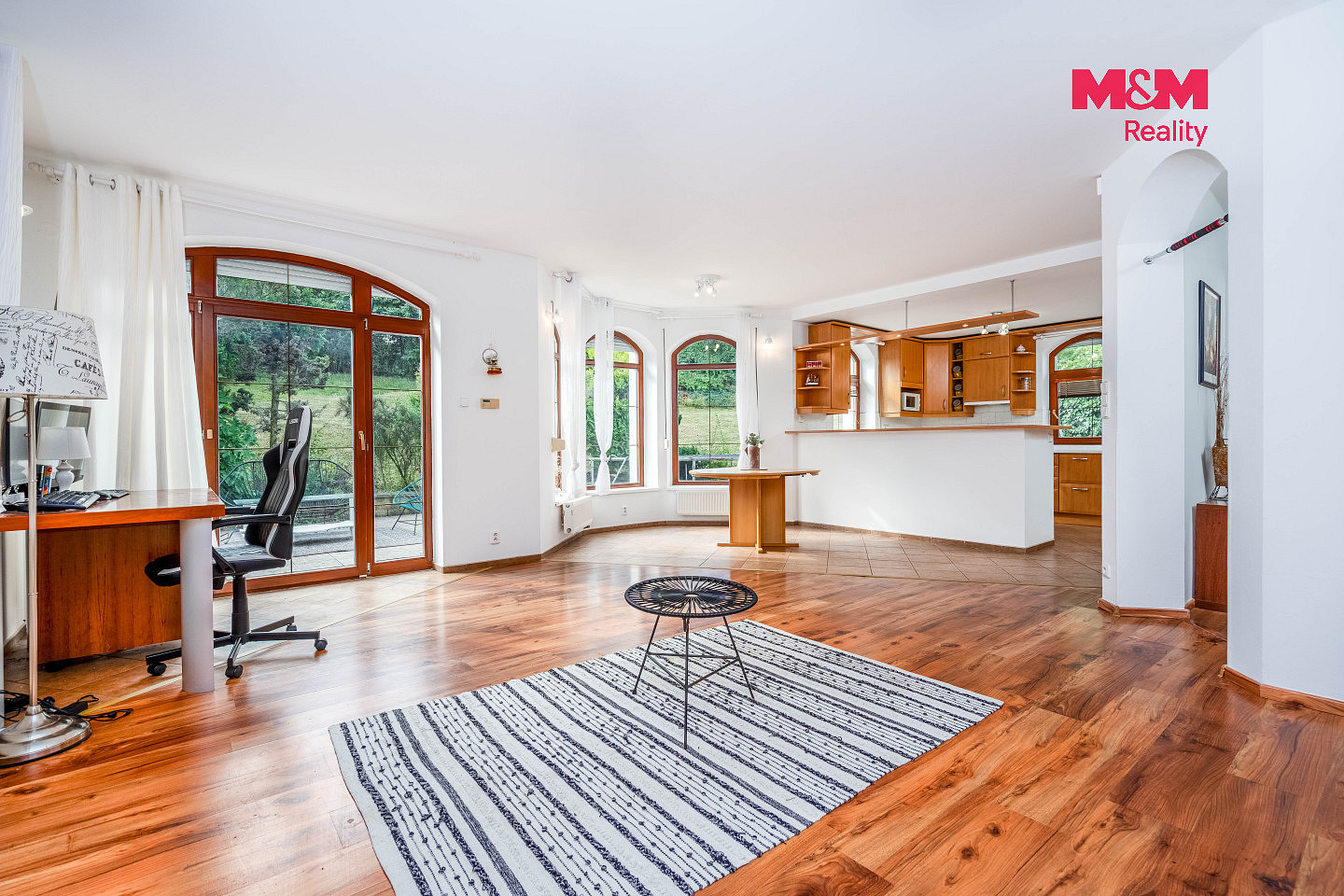 Prodej domu 277 m² s pozemkem 963 m² – fotografie 2