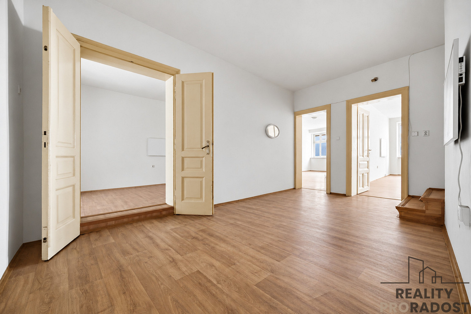 Pronájem kanceláře 157 m² – fotografie 5