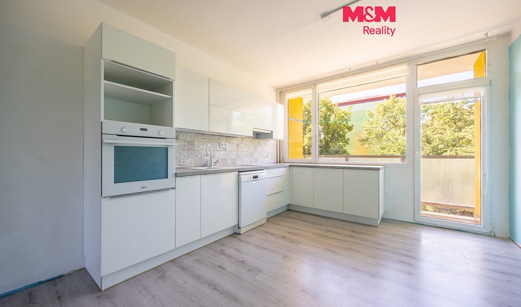 Prodej bytu 3+kk 70 m², Chomutov – náhled fotky 2