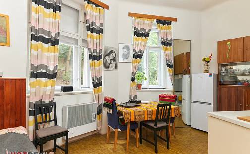 Prodej bytu 1+1 51 m², Lumírova, Praha 2 - Nusle