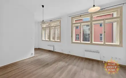 Pronájem bytu 1+kk 28 m²