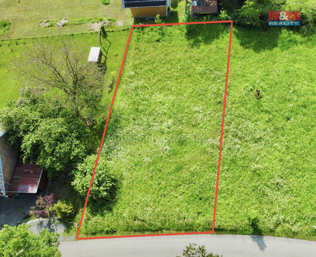 Prodej stavebního pozemku 605 m²