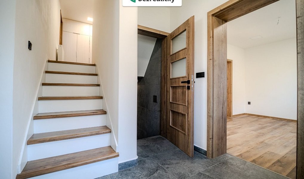 Prodej domu 138 m² s pozemkem 197 m², Dlouhomilov – náhled fotky 17