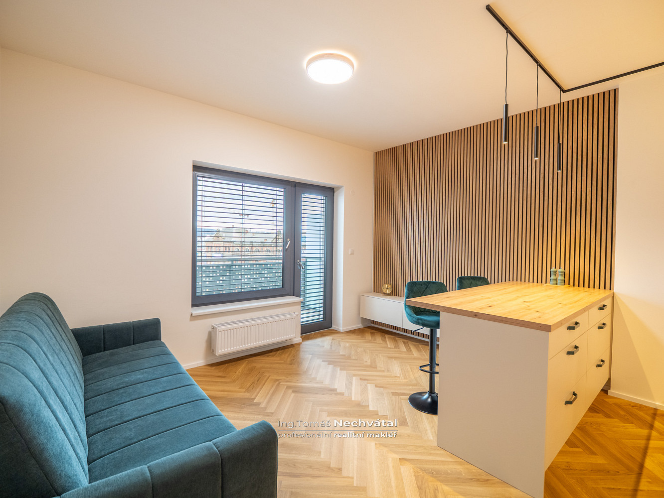 Pronájem bytu 2+kk 51 m² — photo 2