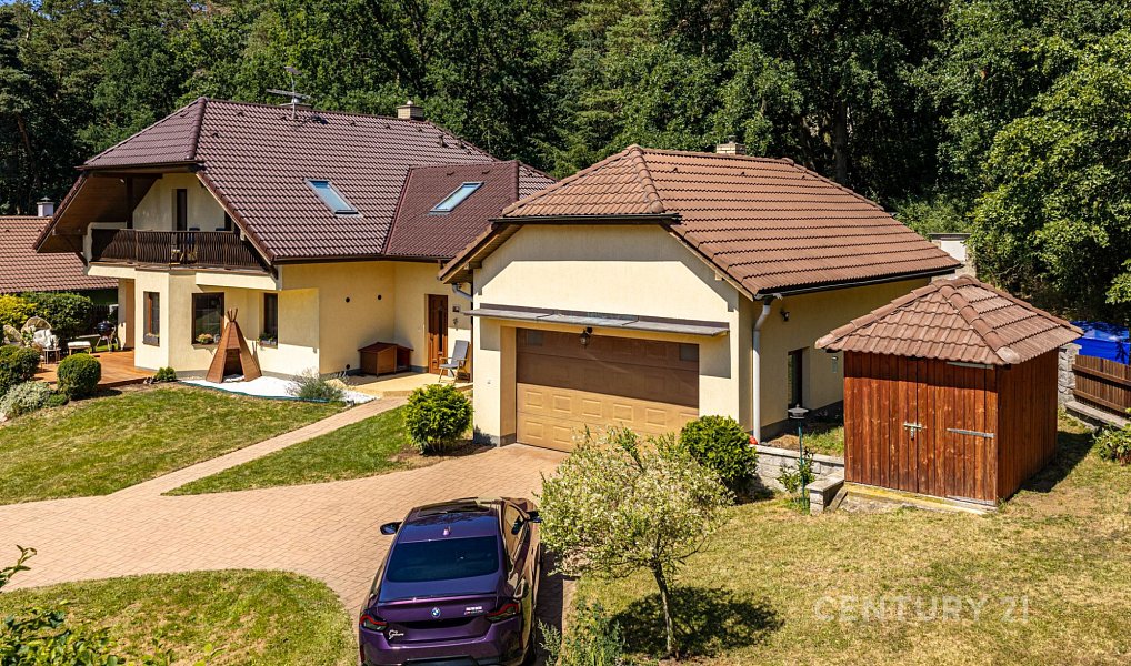 Prodej domu 185 m² s pozemkem 1 343 m², Benešov – náhled fotky 21